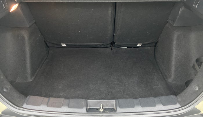 2022 Tata NEXON XZ+ KAZIRANGA 1.2 RTN, Petrol, Manual, 15,103 km, Boot Inside