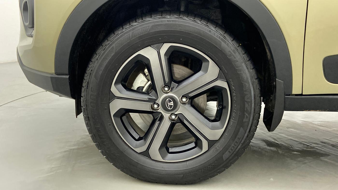 2022 Tata NEXON XZ+ KAZIRANGA 1.2 RTN, Petrol, Manual, 15,103 km, Left Front Wheel