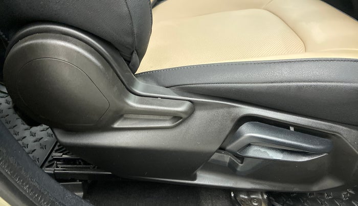2022 Tata NEXON XZ+ KAZIRANGA 1.2 RTN, Petrol, Manual, 15,103 km, Driver Side Adjustment Panel