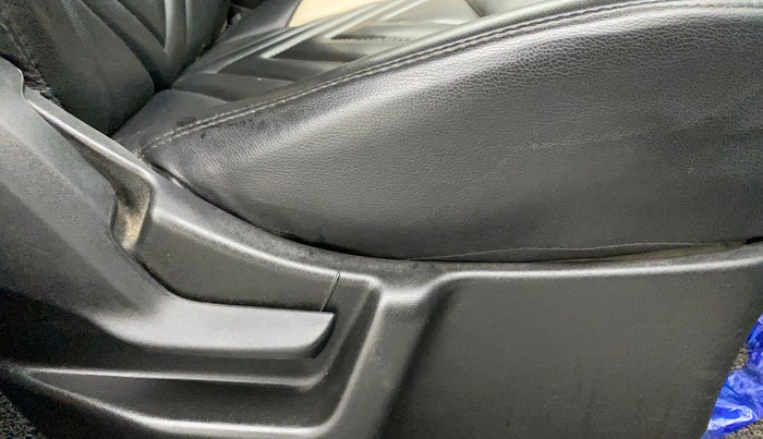 2021 Maruti New Wagon-R LXI CNG 1.0, CNG, Manual, 43,960 km, Driver Side Adjustment Panel
