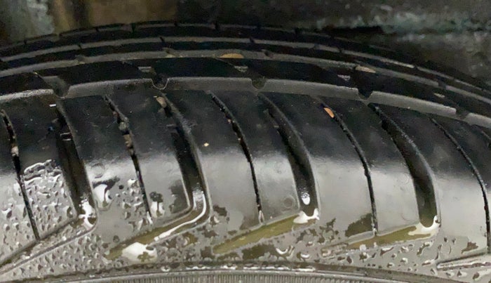 2021 Maruti New Wagon-R LXI CNG 1.0, CNG, Manual, 43,960 km, Right Rear Tyre Tread
