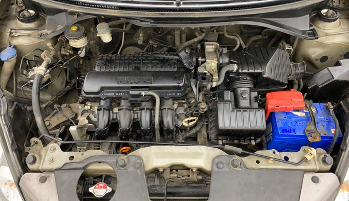 2013 Honda Brio S MT, Petrol, Manual, 1,20,695 km, Open Bonet