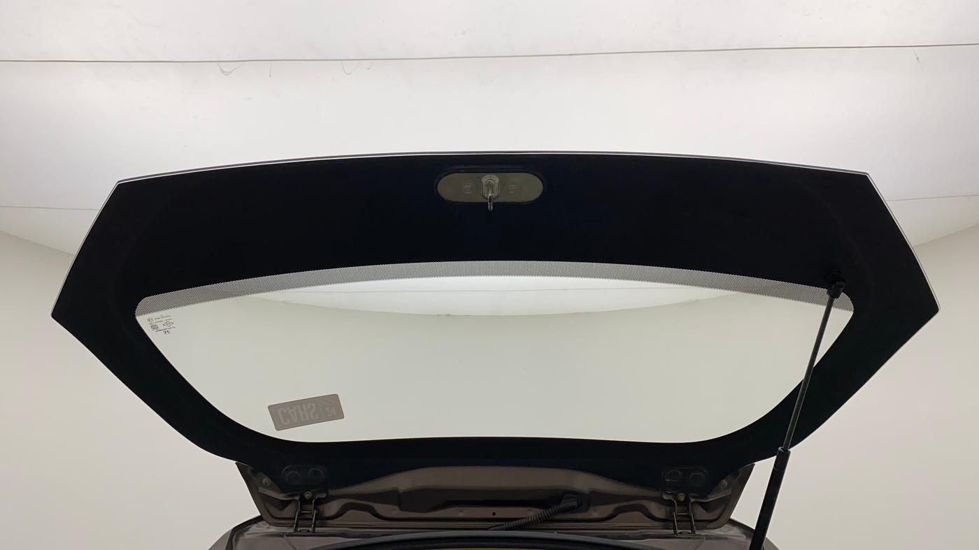 2013 Honda Brio S MT, Petrol, Manual, 1,20,695 km, Boot Door Open