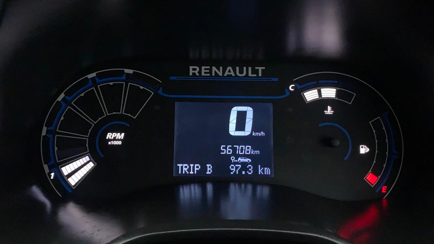 2020 Renault TRIBER RXT, Petrol, Manual, 56,794 km, Odometer Image