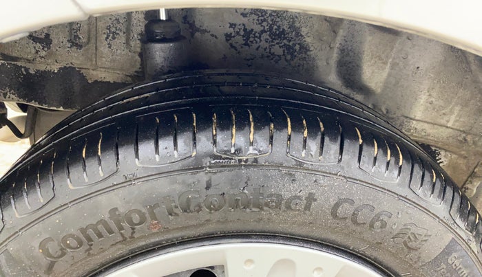 2012 Honda Brio S MT, Petrol, Manual, 79,135 km, Right Rear Tyre Tread