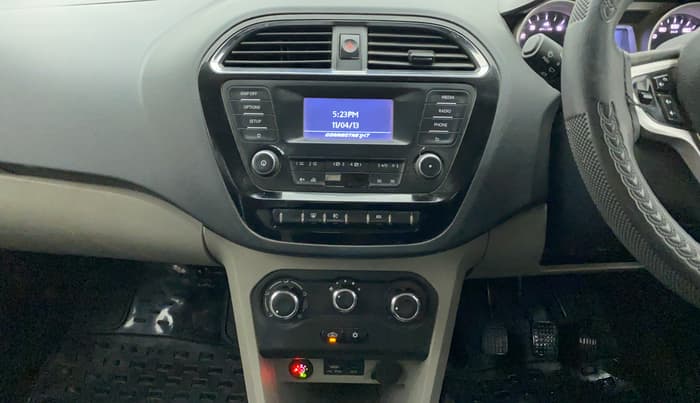 2016 Tata Tiago XZ PETROL, CNG, Manual, 74,519 km, Air Conditioner