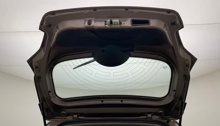 2016 Tata Tiago XZ PETROL, CNG, Manual, 74,519 km, Boot Door Open