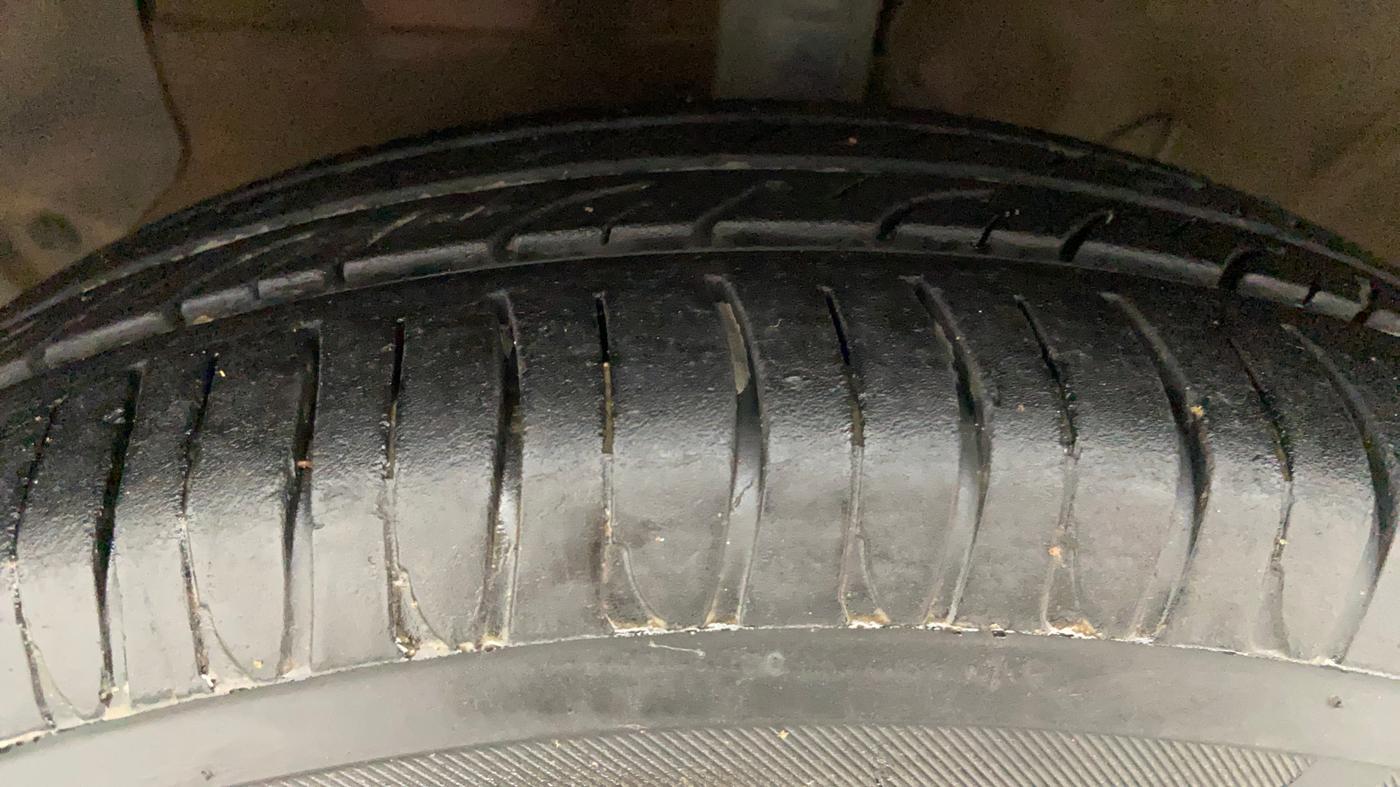 2018 Hyundai NEW SANTRO SPORTZ AMT, Petrol, Automatic, 84,985 km, Left Front Tyre Tread