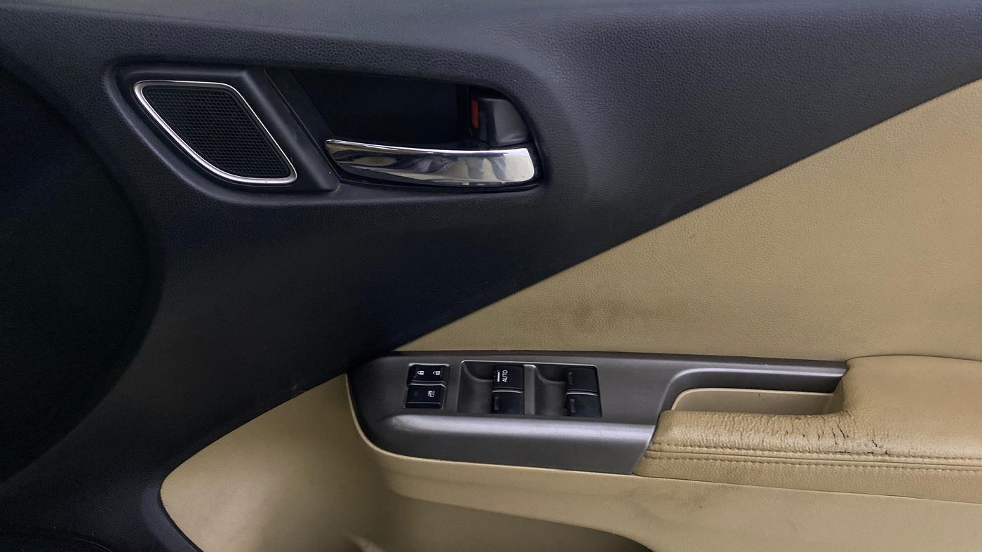 2017 Honda City 1.5L I-VTEC ZX CVT, Petrol, Automatic, 60,333 km, Driver Side Door Panels Control