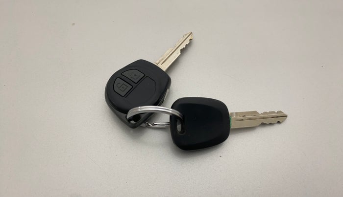 2020 Maruti Alto VXI, Petrol, Manual, 33,279 km, Key Close Up