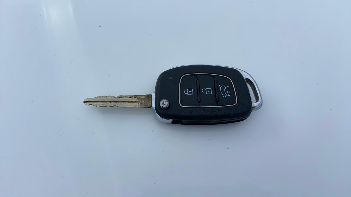 2022 Hyundai VENUE S PLUS 1.5 CRDI, Diesel, Manual, 67,006 km, Key Close Up