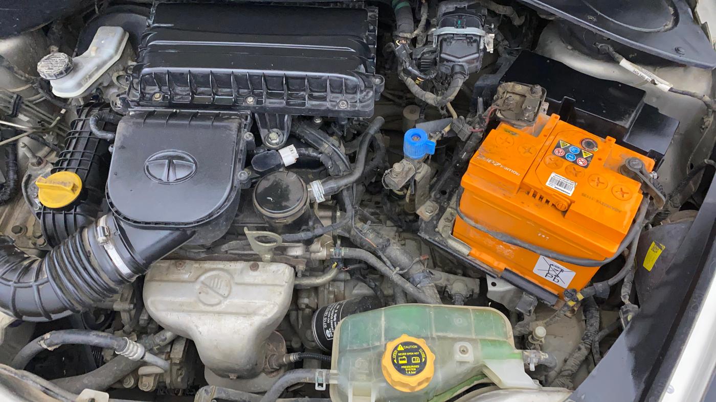 2019 Tata TIAGO NRG PETROL, CNG, Manual, 1,03,690 km, Engine View - Left