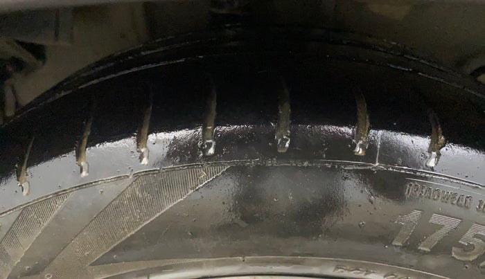 2019 Tata TIAGO NRG PETROL, CNG, Manual, 1,03,582 km, Right Rear Tyre Tread