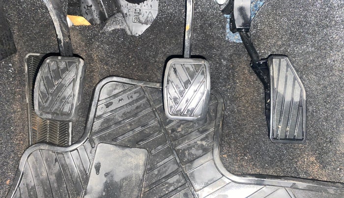 2022 Toyota Glanza S, Petrol, Manual, 62,868 km, Pedals