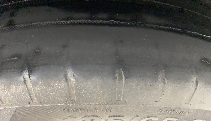 2022 Toyota Glanza S, Petrol, Manual, 62,868 km, Left Rear Tyre Tread