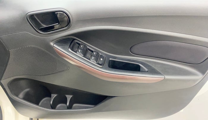 2020 Ford FREESTYLE TITANIUM PLUS 1.2 PETROL, Petrol, Manual, 16,750 km, Driver Side Door Panels Control