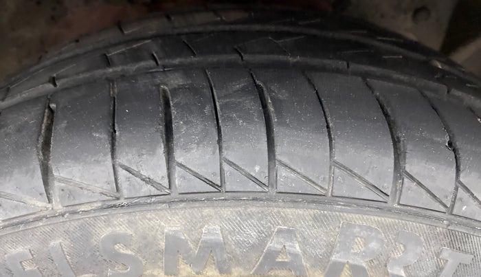 2017 Ford New Figo 1.5 TREND, Diesel, Manual, 73,433 km, Right Front Tyre Tread