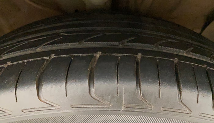2019 Hyundai Creta SX AT 1.6 PETROL, Petrol, Automatic, 39,238 km, Right Front Tyre Tread