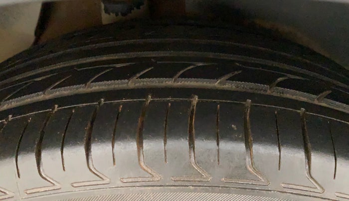 2019 Hyundai Creta SX AT 1.6 PETROL, Petrol, Automatic, 39,238 km, Right Rear Tyre Tread