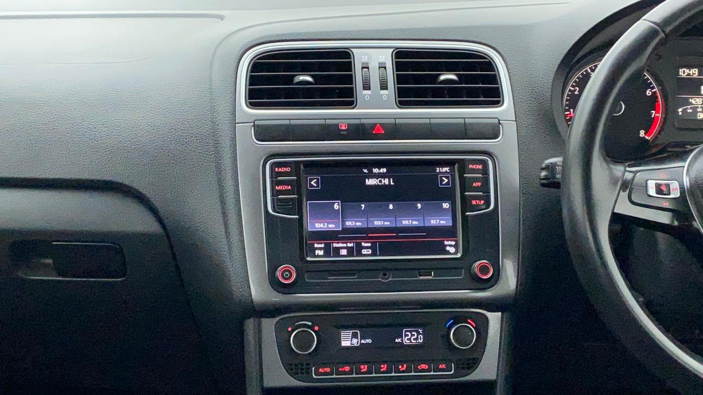 2019 Volkswagen Polo HIGHLINE PLUS 1.0, Petrol, Manual, 42,872 km, Air Conditioner