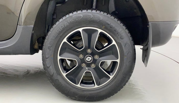 2018 Renault Duster RXS CVT, Petrol, Automatic, 39,420 km, Left Rear Wheel