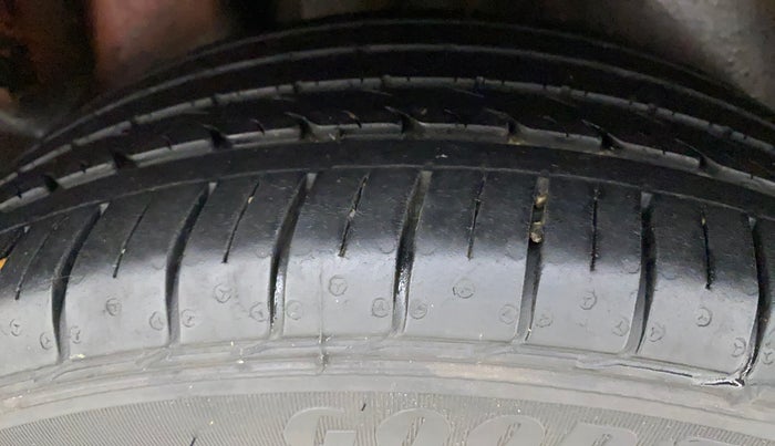 2021 Volkswagen Polo 1.0 GT TSI AT, Petrol, Automatic, 33,842 km, Right Rear Tyre Tread