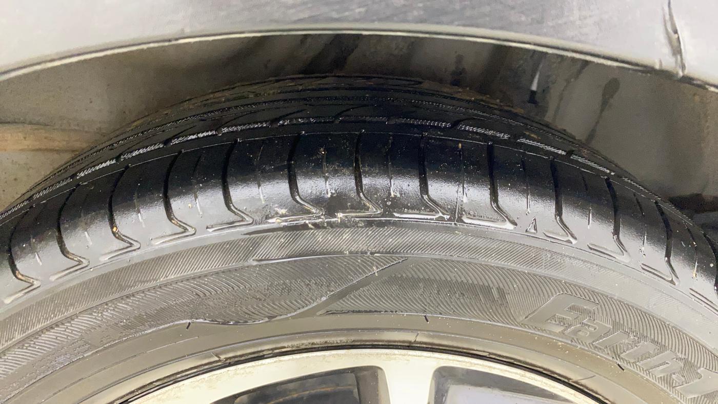 2016 Honda BR-V 1.5L I-VTEC V, CNG, Manual, 93,081 km, Left Rear Tyre Tread