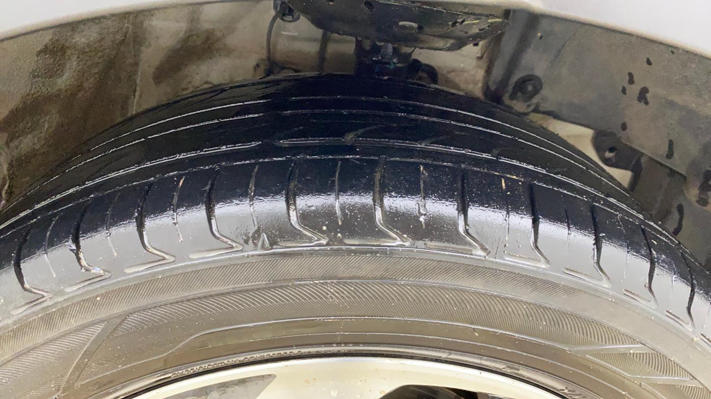 2016 Honda BR-V 1.5L I-VTEC V, CNG, Manual, 93,081 km, Right Front Tyre Tread