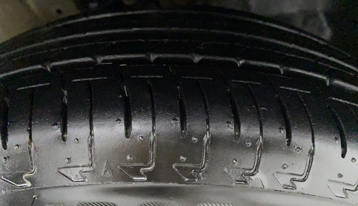 2021 Maruti IGNIS ALPHA 1.2 K12 AMT, Petrol, Automatic, 3,462 km, Left Rear Tyre Tread