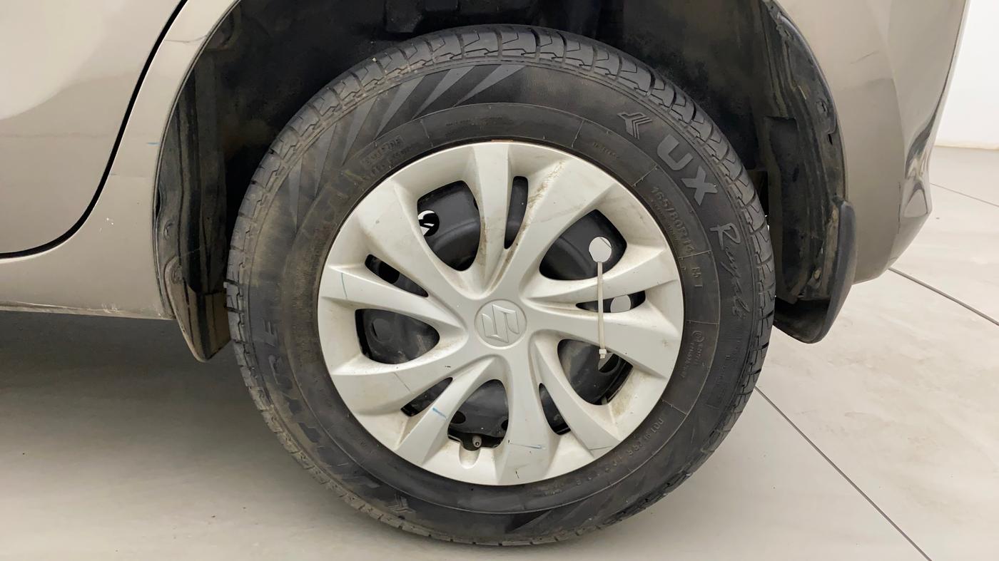 2022 Maruti Swift VXI, Petrol, Manual, 31,947 km, Left Rear Wheel