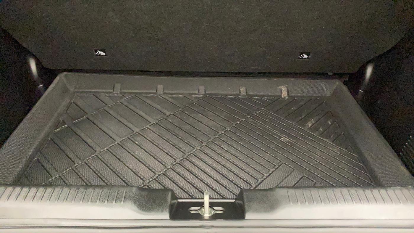 2022 Maruti Swift VXI, Petrol, Manual, 31,947 km, Boot Inside