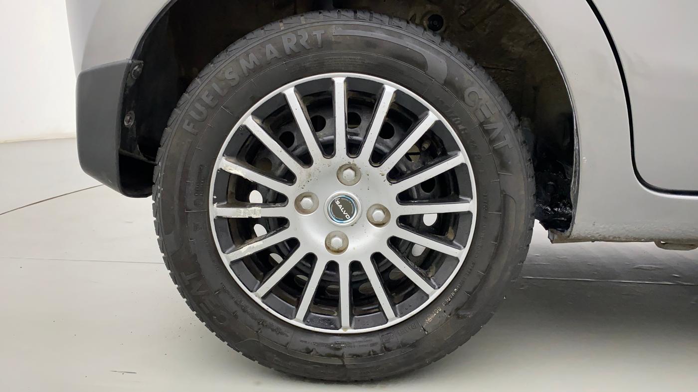 2016 Maruti Celerio VXI CNG D, CNG, Manual, 95,037 km, Right Rear Wheel