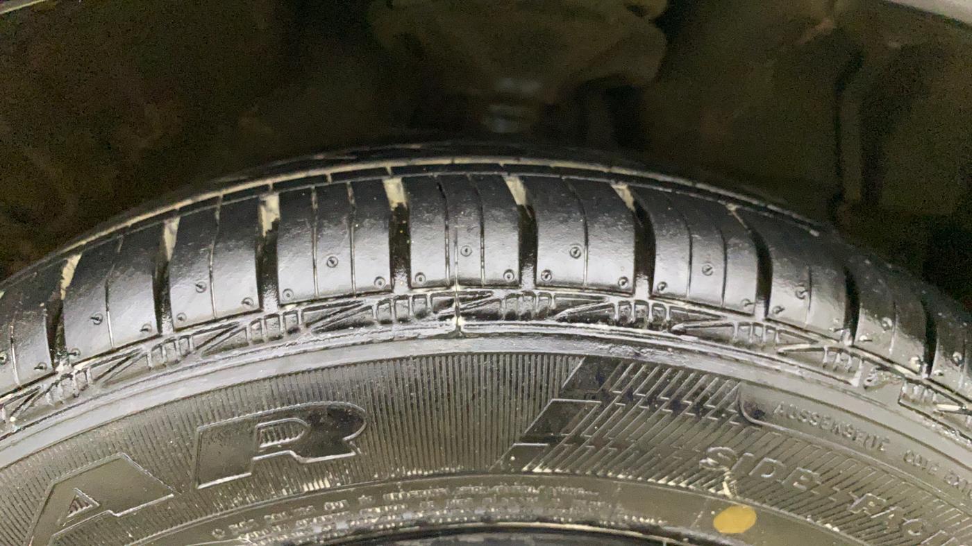 2019 Maruti Celerio X ZXI (O) AMT, Petrol, Automatic, 32,687 km, Right Front Tyre Tread