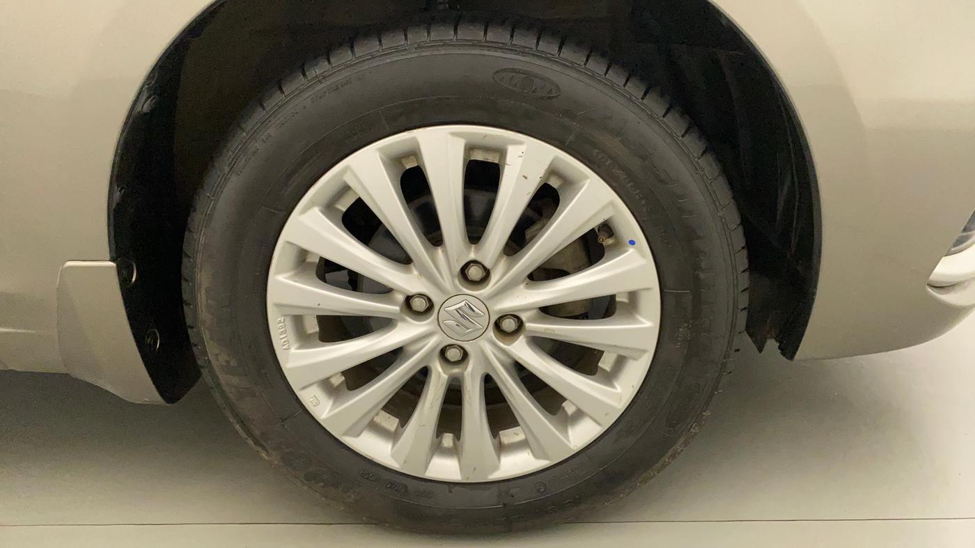 2019 Maruti Ciaz DELTA 1.5 SHVS MT PETROL, Petrol, Manual, 11,299 km, Right Front Wheel