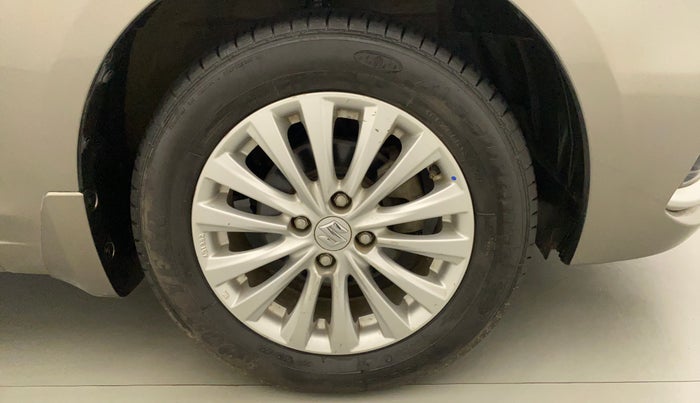 2019 Maruti Ciaz DELTA 1.5 SHVS MT PETROL, Petrol, Manual, 11,299 km, Right Front Wheel