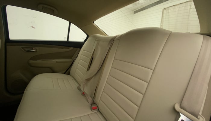 2019 Maruti Ciaz DELTA 1.5 SHVS MT PETROL, Petrol, Manual, 11,299 km, Right Side Rear Door Cabin