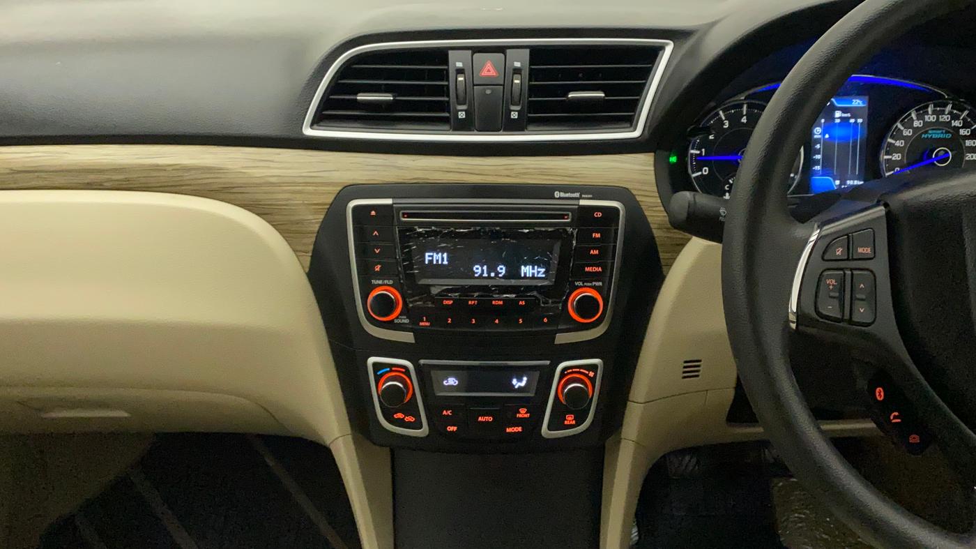 2019 Maruti Ciaz DELTA 1.5 SHVS MT PETROL, Petrol, Manual, 11,299 km, Air Conditioner