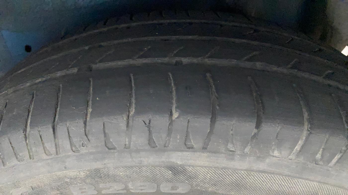 2014 Maruti Celerio VXI, Petrol, Manual, 74,836 km, Left Rear Tyre Tread