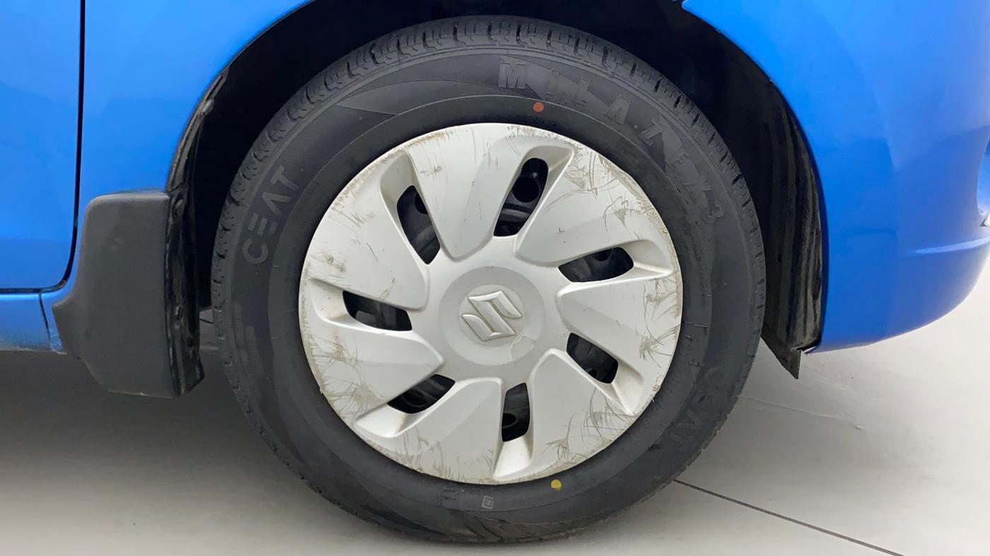 2014 Maruti Celerio VXI, Petrol, Manual, 74,836 km, Right Front Wheel