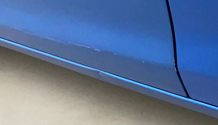 2014 Maruti Celerio VXI, Petrol, Manual, 74,836 km, Left running board - Minor scratches