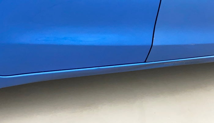 2014 Maruti Celerio VXI, Petrol, Manual, 74,836 km, Right running board - Slightly dented