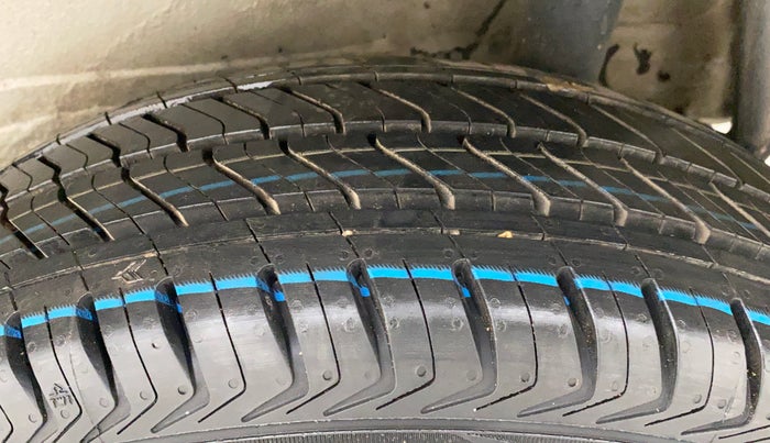 2019 Maruti S PRESSO VXI+, Petrol, Manual, 95,153 km, Left Rear Tyre Tread