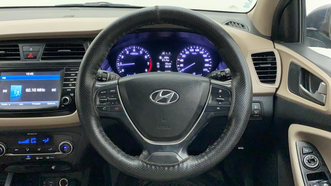 2015 Hyundai Elite i20 ASTA 1.2 (O), Petrol, Manual, 64,550 km, Steering Wheel Close Up