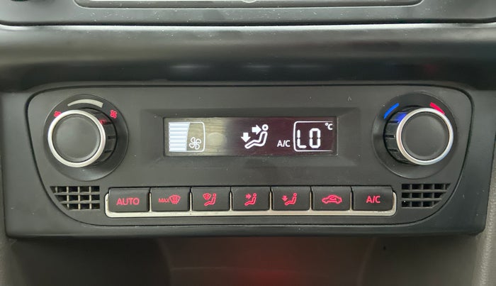 2014 Volkswagen Vento HIGHLINE PETROL, Petrol, Manual, 62,625 km, Automatic Climate Control