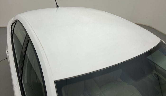 2014 Volkswagen Vento HIGHLINE PETROL, Petrol, Manual, 62,625 km, Roof