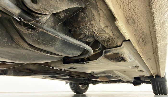 2014 Volkswagen Vento HIGHLINE PETROL, Petrol, Manual, 62,625 km, Right Side Underbody