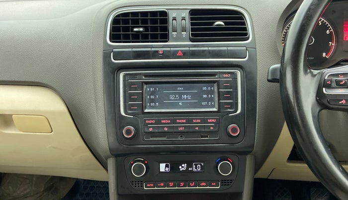 2014 Volkswagen Vento HIGHLINE PETROL, Petrol, Manual, 62,625 km, Air Conditioner