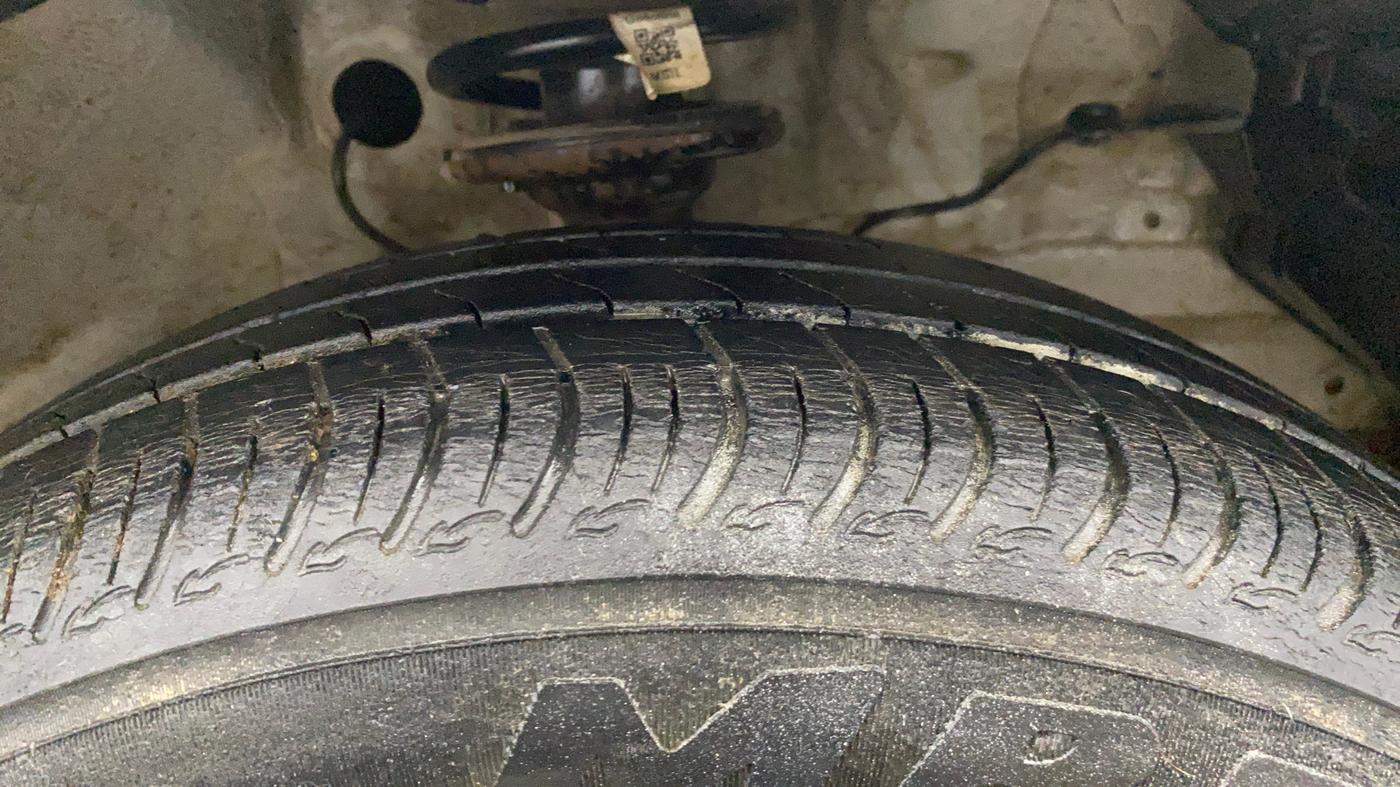 2019 Maruti S PRESSO VXI, Petrol, Manual, 28,165 km, Right Front Tyre Tread