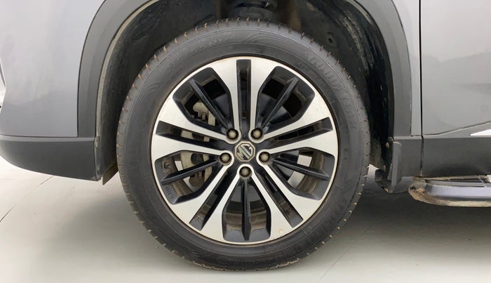 2022 MG HECTOR PLUS SHARP 1.5 PETROL TURBO CVT 6-STR, Petrol, Automatic, 11,542 km, Left Front Wheel
