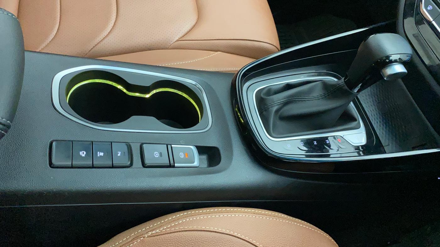 2022 MG HECTOR PLUS SHARP 1.5 PETROL TURBO CVT 6-STR, Petrol, Automatic, 11,542 km, Gear Lever